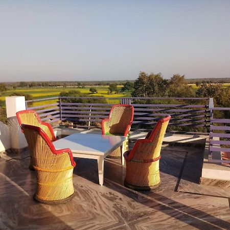 Ibishouse Farm Stay Bharatpur Bagian luar foto
